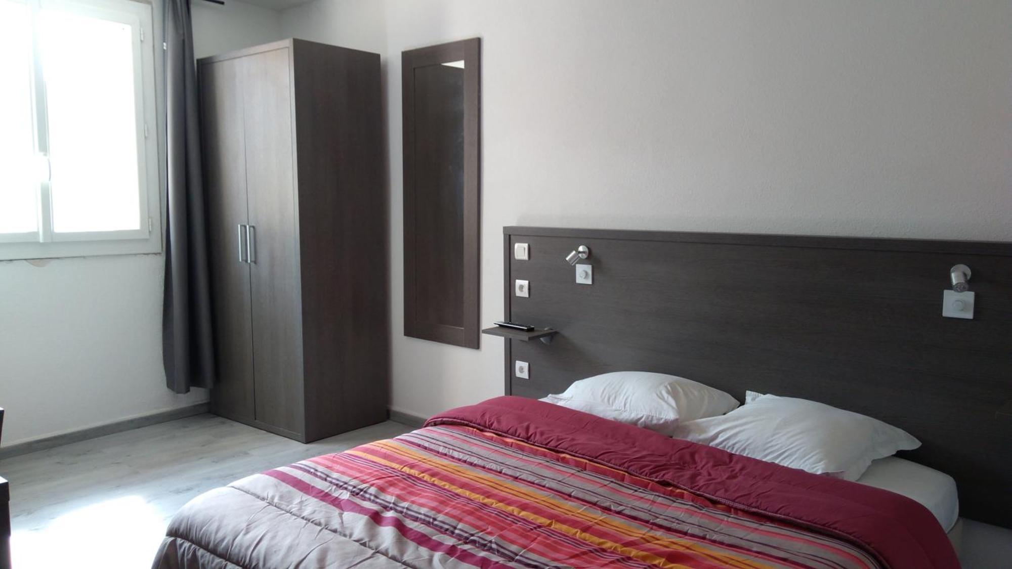 Mauguio Center Hotel מראה חיצוני תמונה